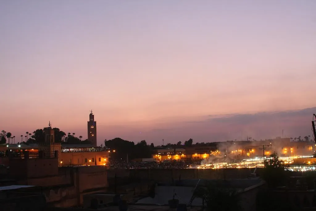 Riad De La Semaine Marrákes