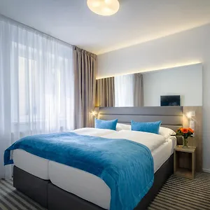 White Lion 4* Praga