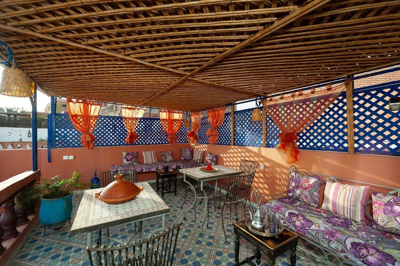 Riad De La Semaine Marrakesh 3*,